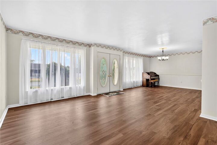 Property Photo: 627 Wayne Ave PA 15061