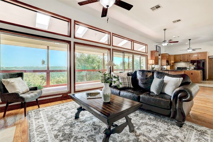 Property Photo: 13217 North Ridge Circle TX 78641