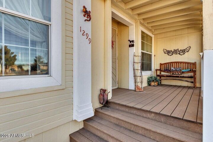 Property Photo: 1299 W On The Greens Boulevard AZ 86326