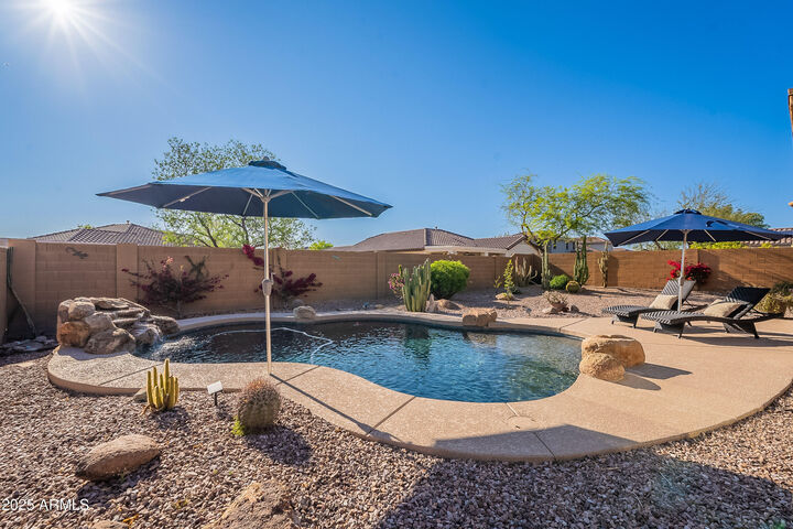 Property Photo: 2456 W Clearview Trail AZ 85086