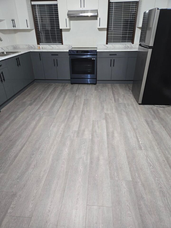 Property Photo: 31447 Winton Avenue BC V2T 6L7