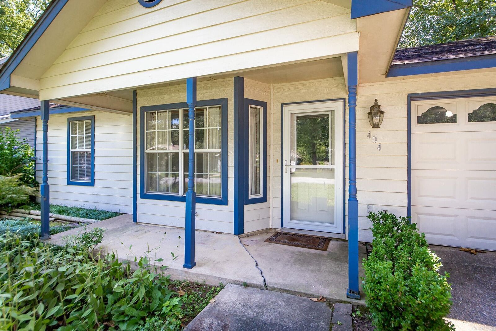 Property Photo: 404 May Street AR 72120-3815