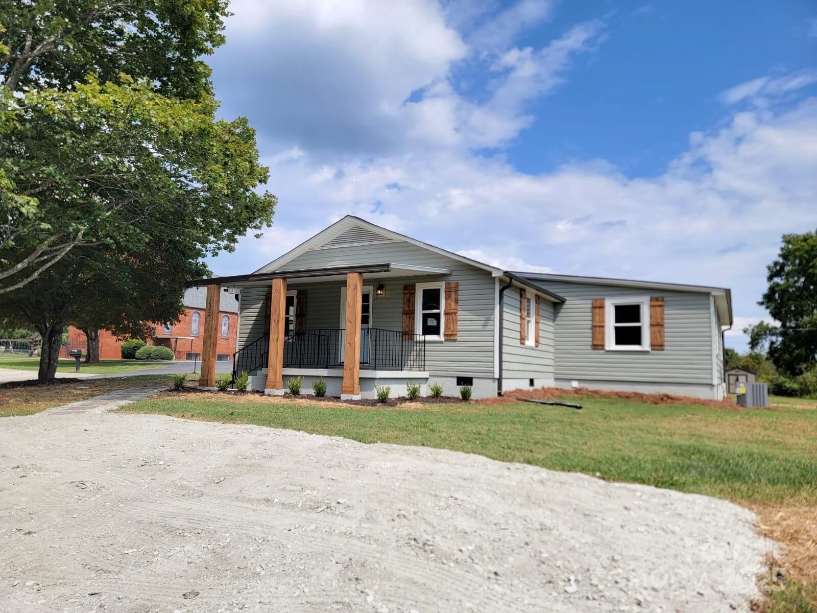 Property Photo:  1362 Cornatzer Road  NC 27028 