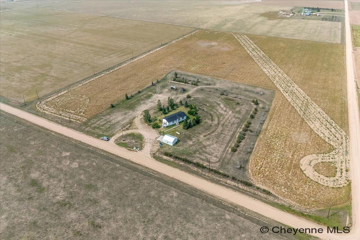 Property Photo: 484 Road 151 WY 82054