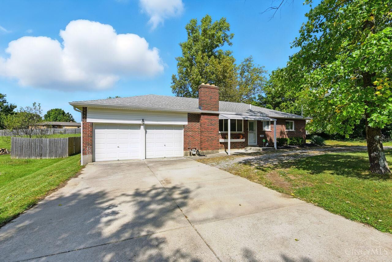 Property Photo: 7476 W Chester Road OH 45069