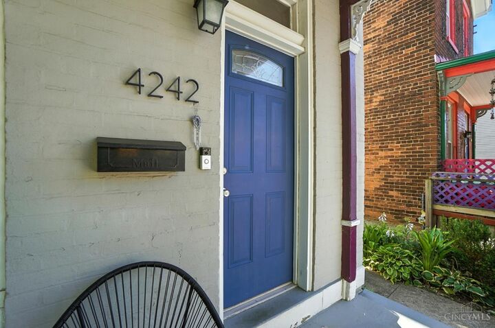 Property Photo: 4242 Williamson Place OH 45223