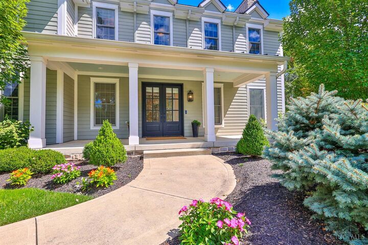 Property Photo: 216 Hilltop Lane OH 45215