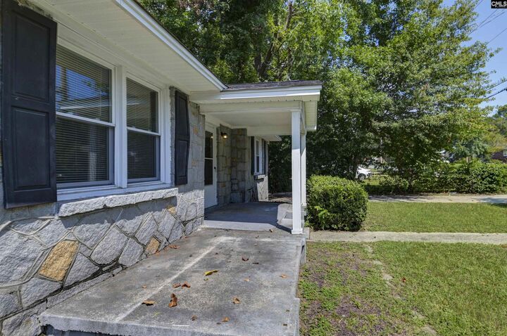 Property Photo:  1439 Dahlia  SC 29205 
