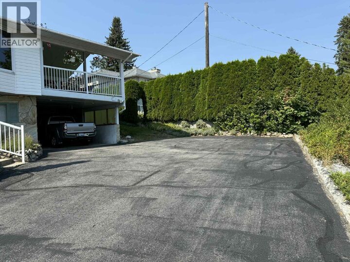 Property Photo: 2416 9th Avenue BC V1N 2Y6