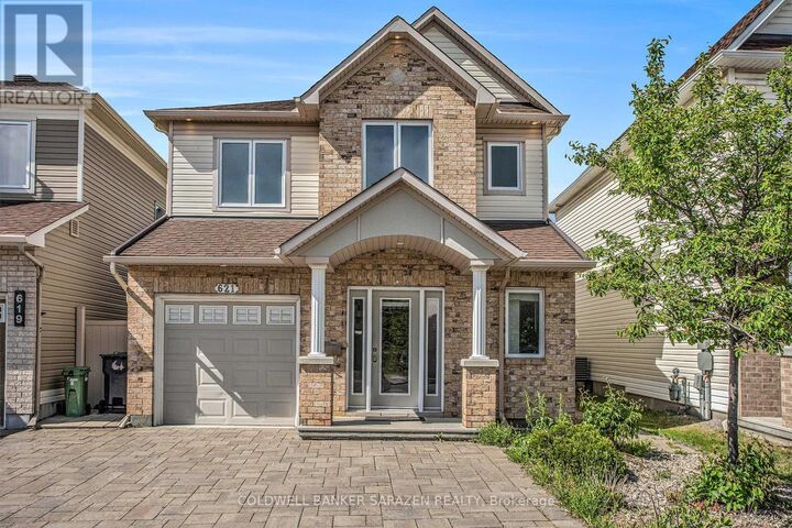 Property Photo:  621 Clearbrook Drive  ON K2J 5S2 