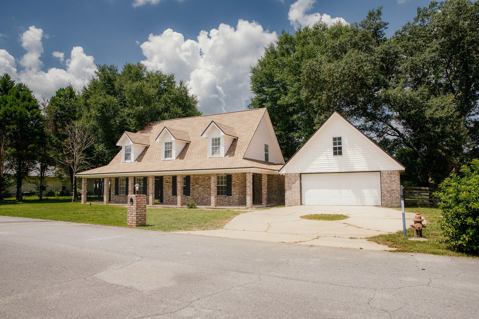 Property Photo:  329 Skyline Circle  FL 32539 