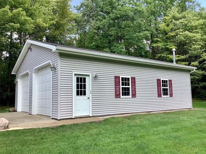 Property Photo:  13251 Kline Road  PA 16412 