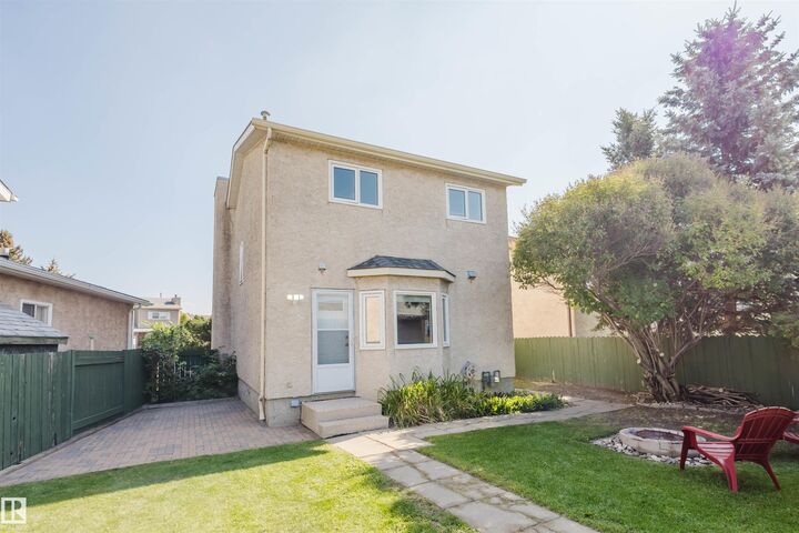 Property Photo: 2018 108 Street NW AB T6J 5T7