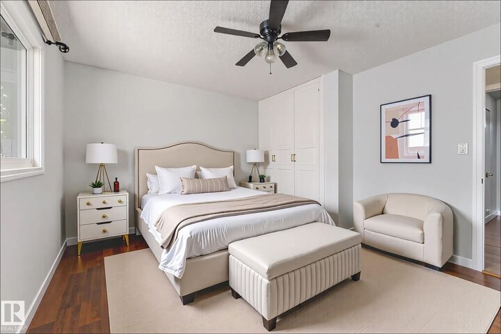 Property Photo: 1113 Lakewood Road North NW AB T6K 3A9