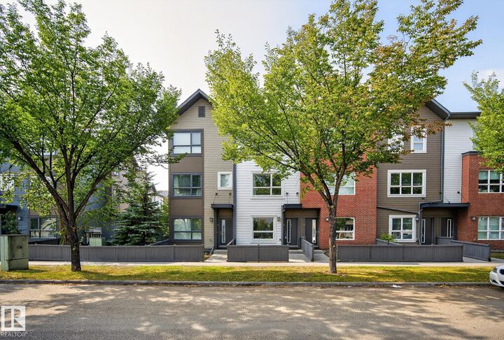 2560 Pegasus Boulevard NW 6  Edmonton AB T5E 6V4 photo