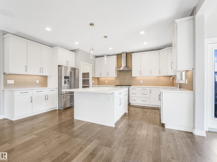 3565 Keswick Boulevard SW  Edmonton AB T6W 3W9 photo