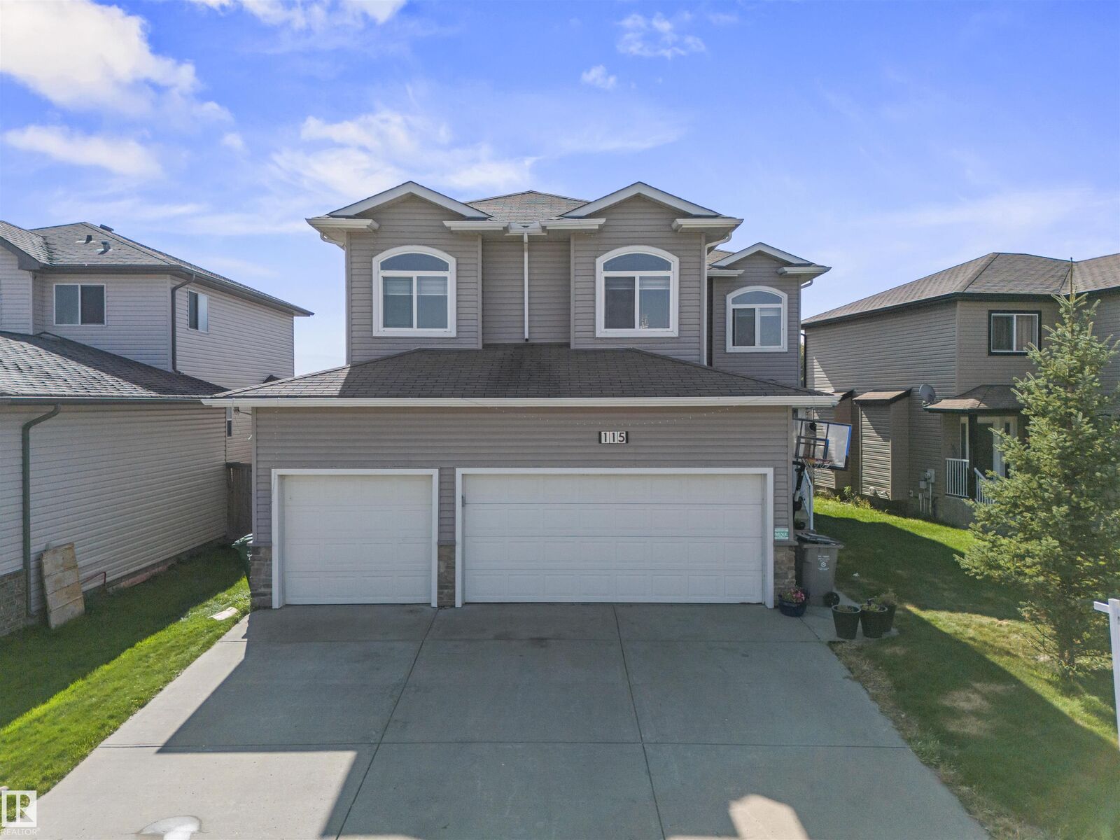 Property Photo: 115 Lakeland Drive AB T4X 0B4