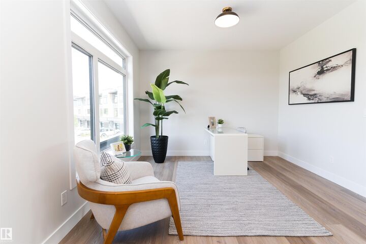 Property Photo:  7121 May Crescent NW 26  AB T6R 0X2 