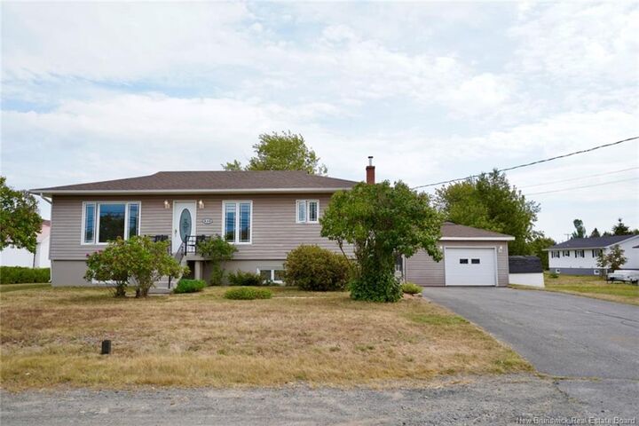 Property Photo:  629 Rue Principale  NB E8K 1X6 