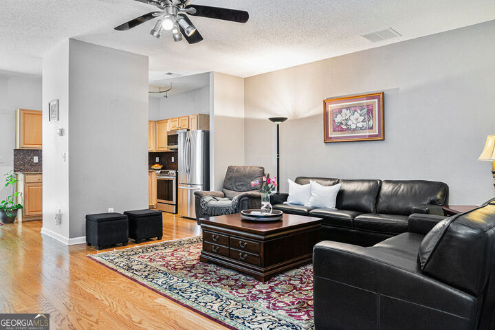 Property Photo: 3836 Pleasant Oaks Drive GA 30044