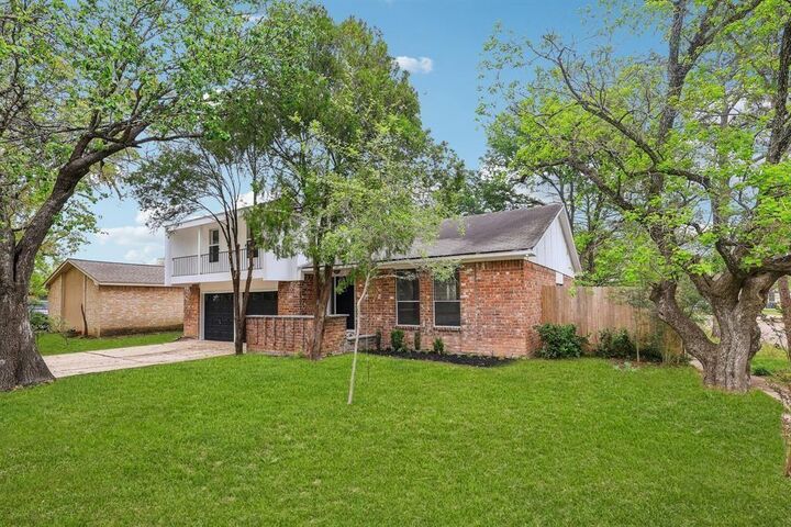 Property Photo:  4031 Rushcroft Drive  TX 77082 