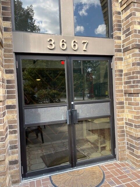 Property Photo:  3667 Grand Avenue 9  IA 50312 