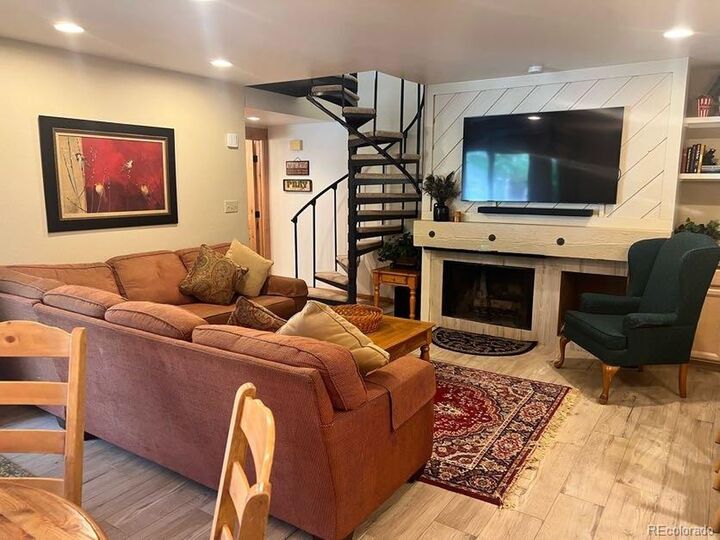 Property Photo:  1937 Soda Ridge Rd 1121-22  CO 80435 