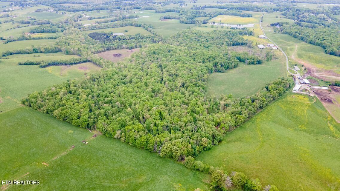 Property Photo: 0 Bradley Wyatt Rd TN 37367