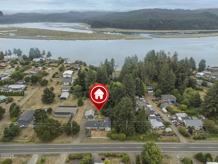 Property Photo:  2350 E Alsea Highway  OR 97394 