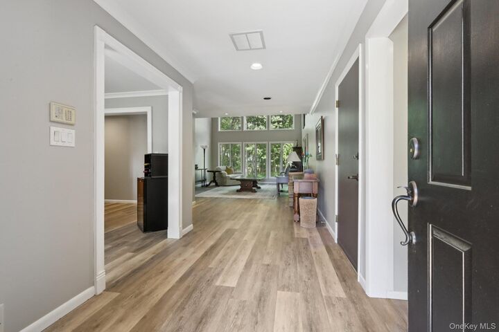 Property Photo: 7 Elizabeth Court NY 10977