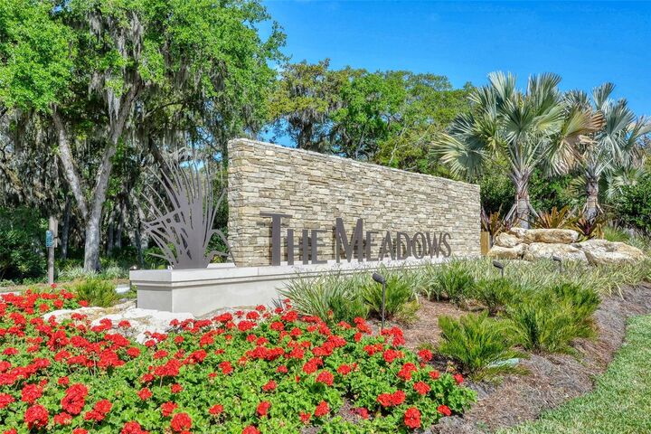 Property Photo:  5203 Willow Links 33  FL 34235 