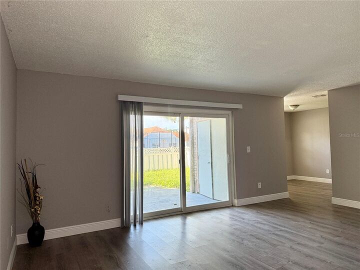 Property Photo:  7210 N Manhattan Ave 1012  FL 33614 