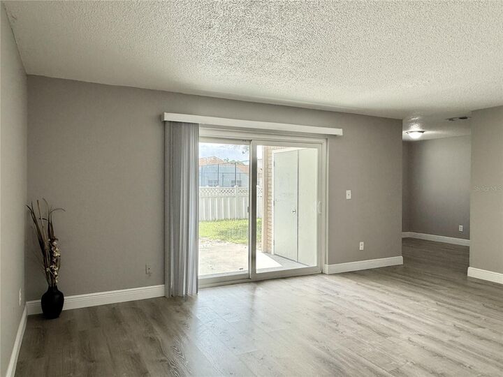 Property Photo:  7210 N Manhattan Ave 1012  FL 33614 