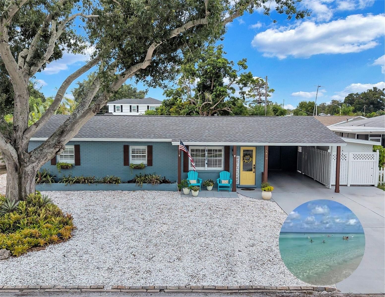 Property Photo: 5419 1st Avenue W FL 34209