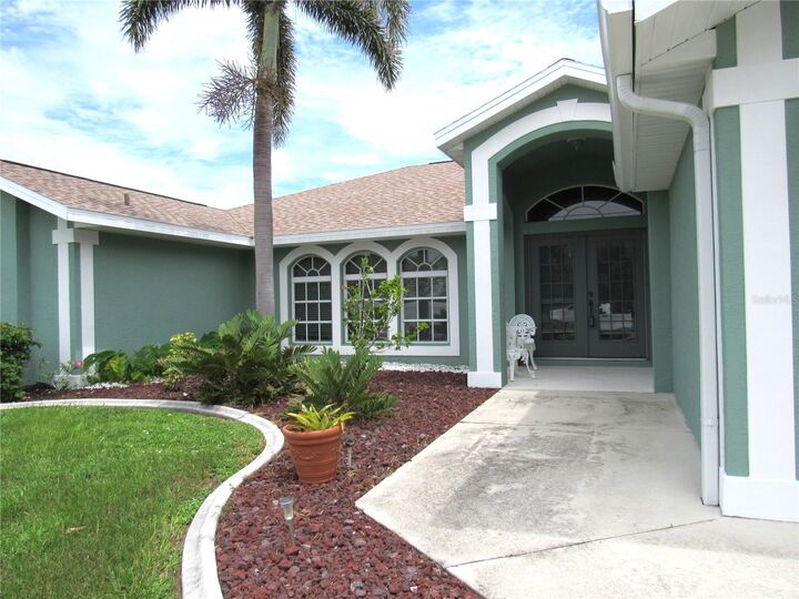 Property Photo: 4202 Perch Circle FL 33948