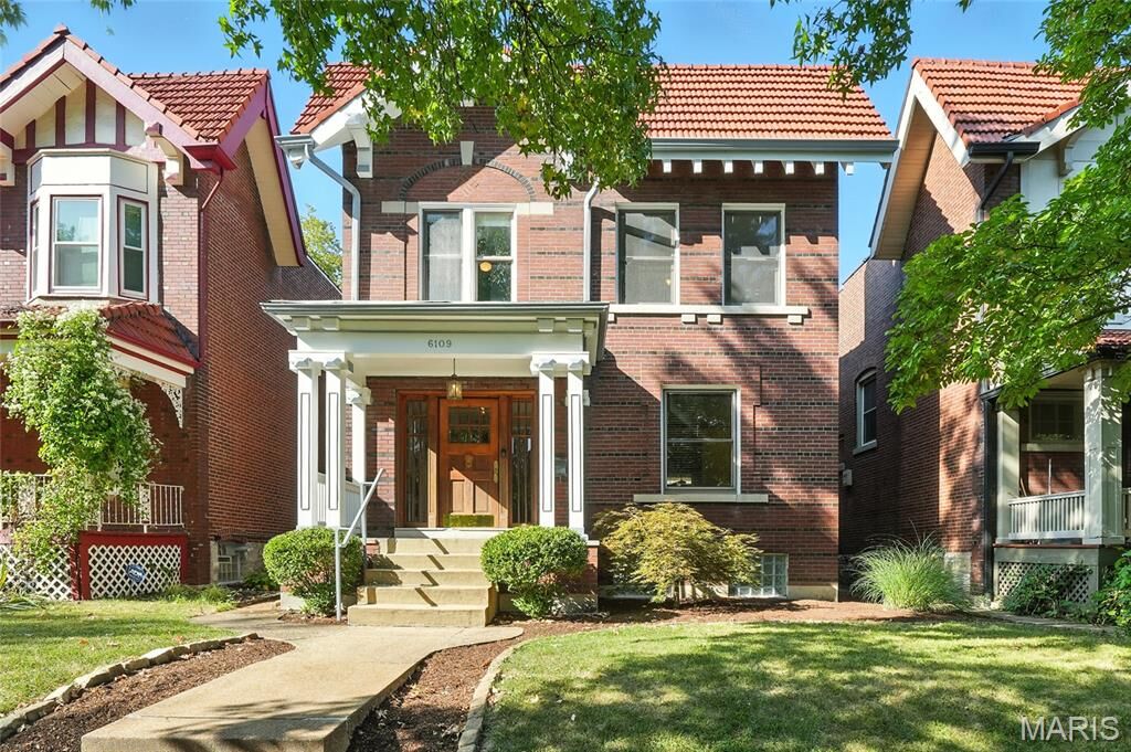 Property Photo: 6109 McPherson Avenue MO 63112
