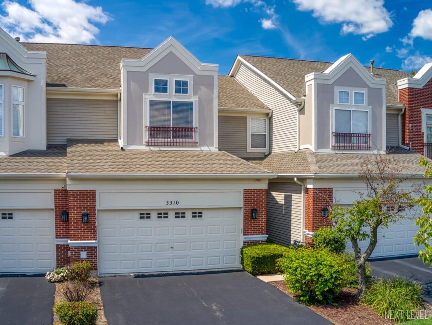 Property Photo: 3310 Rosecroft Lane IL 60564