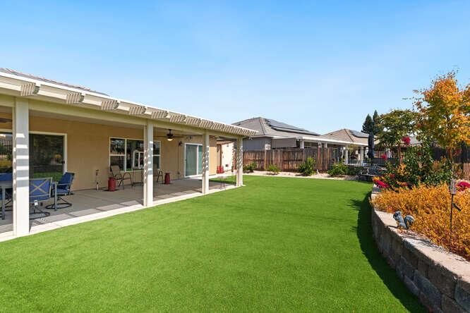 Property Photo: 906 Avalon Drive CA 95640