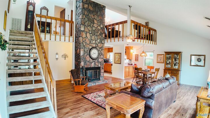 Property Photo: 2517 Green Mountain Road AL 35803