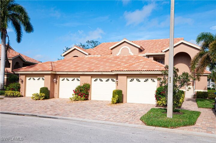Property Photo: 13217 Sherburne Circle 504 FL 34135