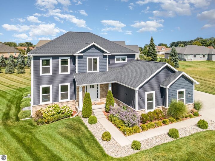 2275 Sandstone Drive  Mt Pleasant MI 48858 photo