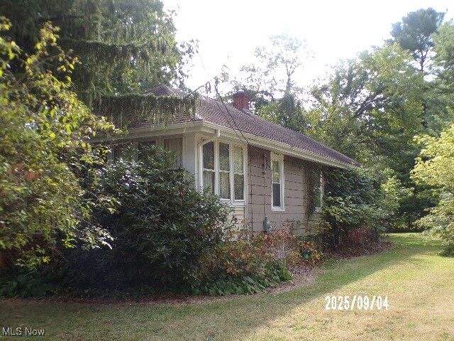 Property Photo: 6311 Roselawn Avenue OH 44266
