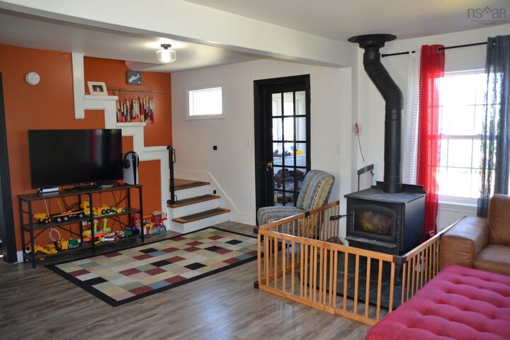 Property Photo:  397 Shelburne Street  NS B2H 3K7 