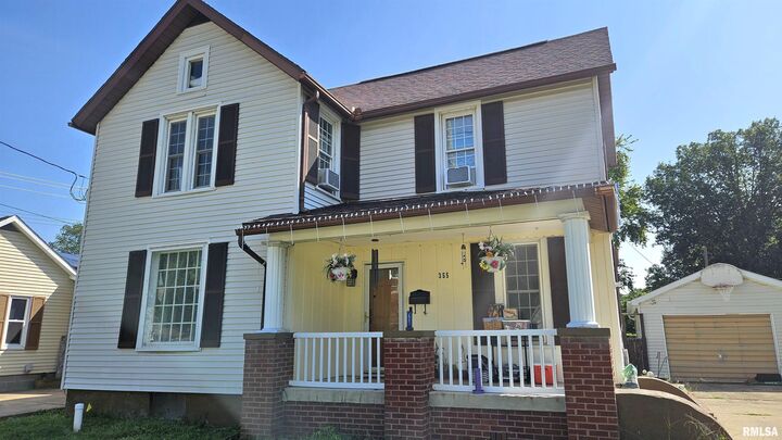 Property Photo: 355 N 2nd Avenue IL 61520