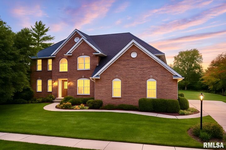 10511 N Osage Court  Peoria IL 61615 photo