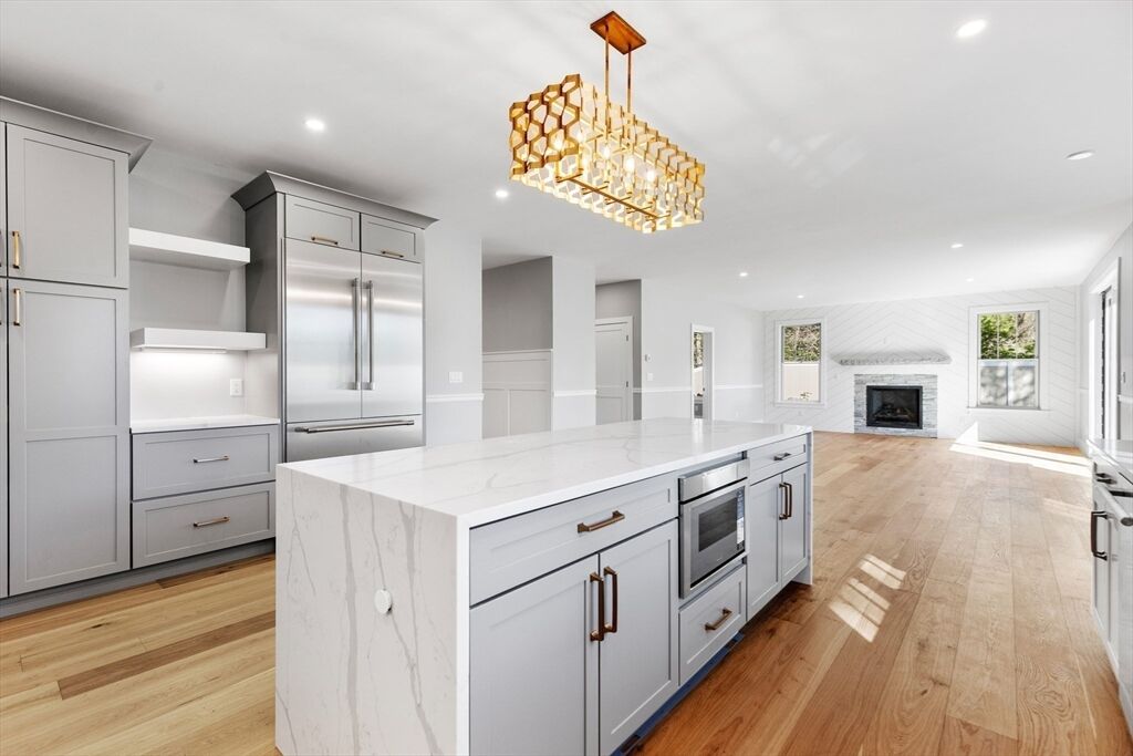 Property Photo:  9 Stanley Rd  MA 02478 