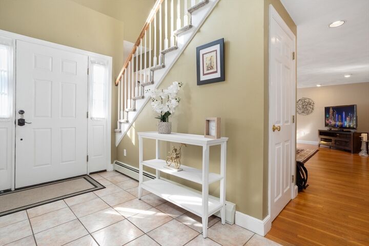 Property Photo: 12 Thomas Rd MA 01940