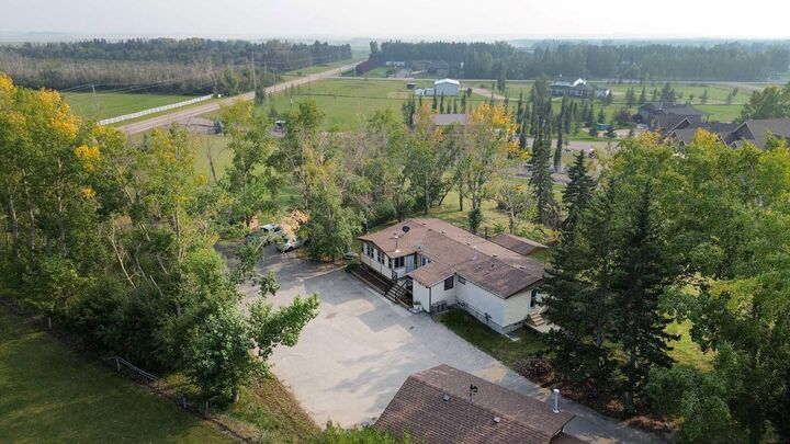 270169 Range Road 291 SE  Airdrie AB T4B 2A4 photo