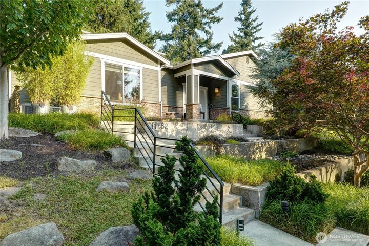 Property Photo: 11752 82nd Avenue NE WA 98034