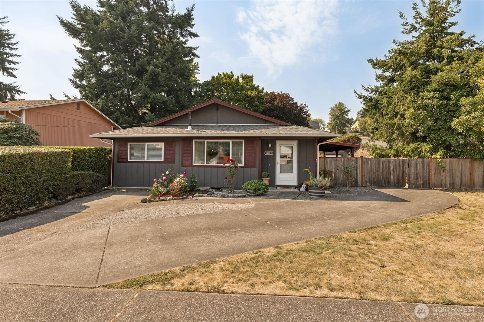 Property Photo:  5802 S Mullen Street  WA 98409 